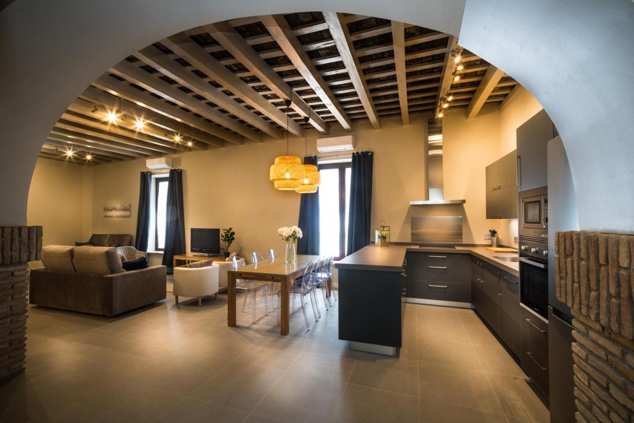 Appartamento Loft La Catedral - Parking Disponible Jerez de la Frontera Esterno foto