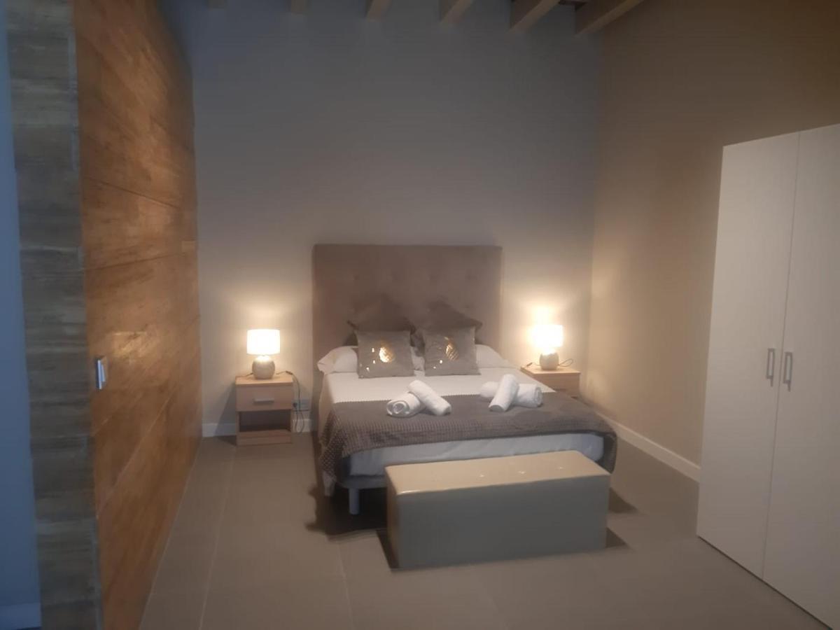 Appartamento Loft La Catedral - Parking Disponible Jerez de la Frontera Esterno foto